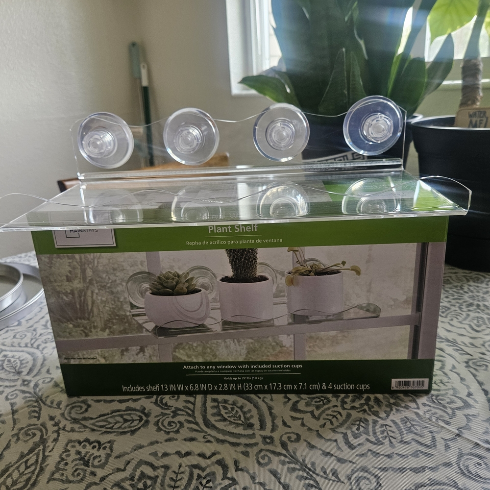 Mainstays Transparent and Green Plant Shelf